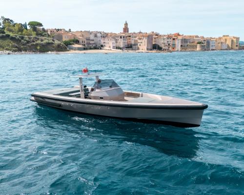 Wally Tender 45